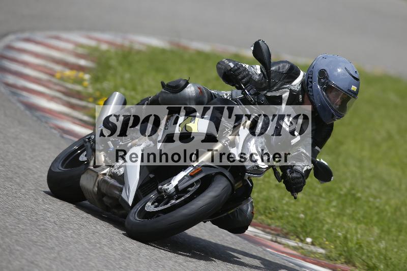 /Archiv-2024/29 12.06.2024 MOTO.CH Track Day ADR/Gruppe gelb/91